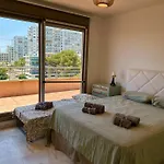 Atico Puerto Marina 2 Hab Con Piscina, 500m De La Plata شقة