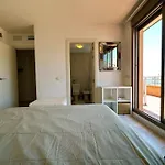 Atico Puerto Marina 2 Hab Con Piscina, 500m De La Plata *