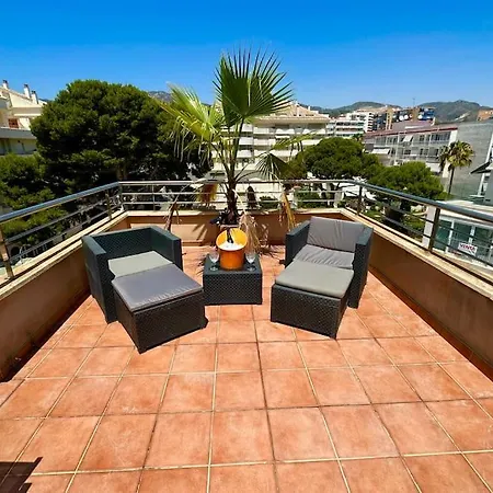 Atico Puerto Marina 2 Hab Con Piscina, 500m De La Plata توريمولينوس