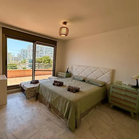 Apartamento Atico Puerto Marina 2 Hab Con Piscina, 500m De La Plata Torremolinos