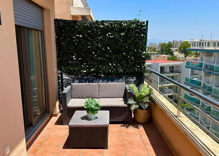 Apartment Atico Puerto Marina 2 Hab Con Piscina, 500m De La Plata