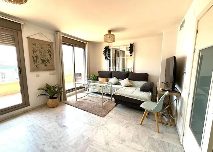 Apartment Atico Puerto Marina 2 Hab Con Piscina, 500m De La Plata *