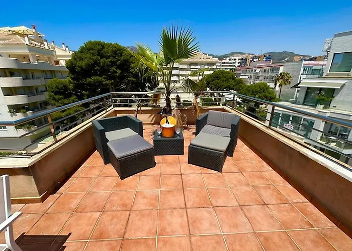 Atico Puerto Marina 2 Hab Con Piscina, 500m De La Plata Torremolinos