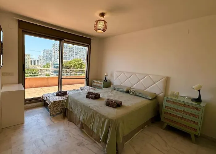 Lejlighed Atico Puerto Marina 2 Hab Con Piscina, 500m De La Plata Torremolinos