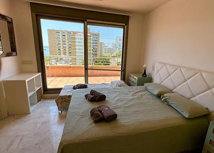 Lejlighed Atico Puerto Marina 2 Hab Con Piscina, 500m De La Plata